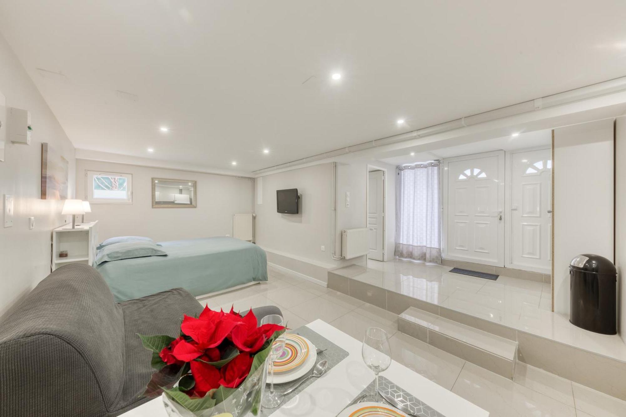 Studio Cosy - 35M2 - Paris -Disneyland - Rer A Noisy-le-Grand Luaran gambar