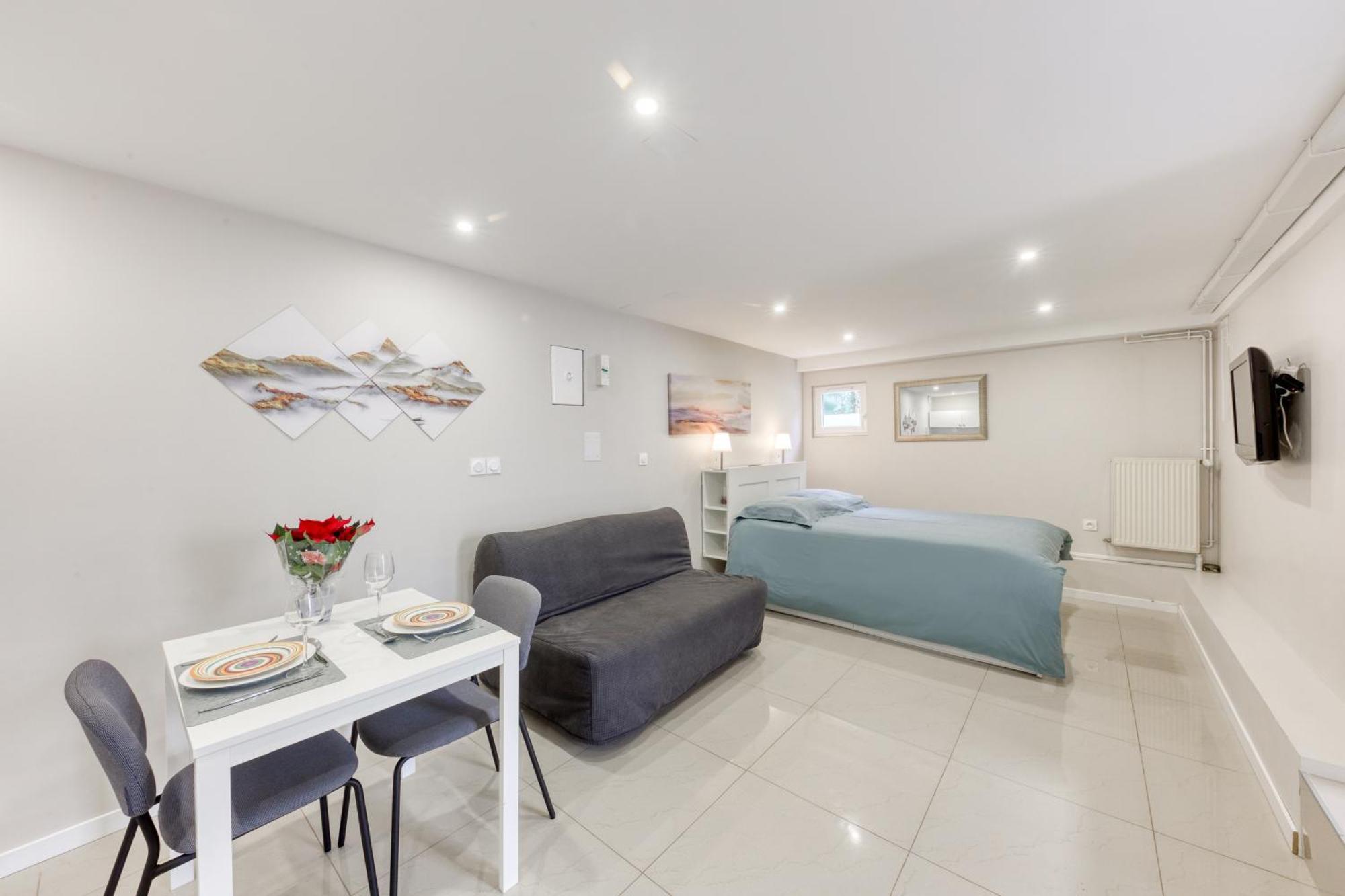Studio Cosy - 35M2 - Paris -Disneyland - Rer A Noisy-le-Grand Luaran gambar